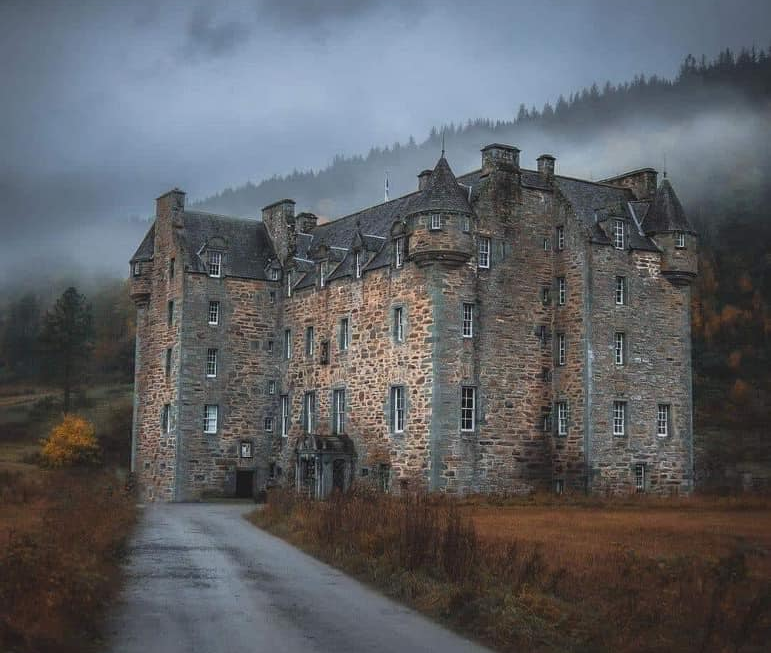Moody Castle Menzies, Scotland
